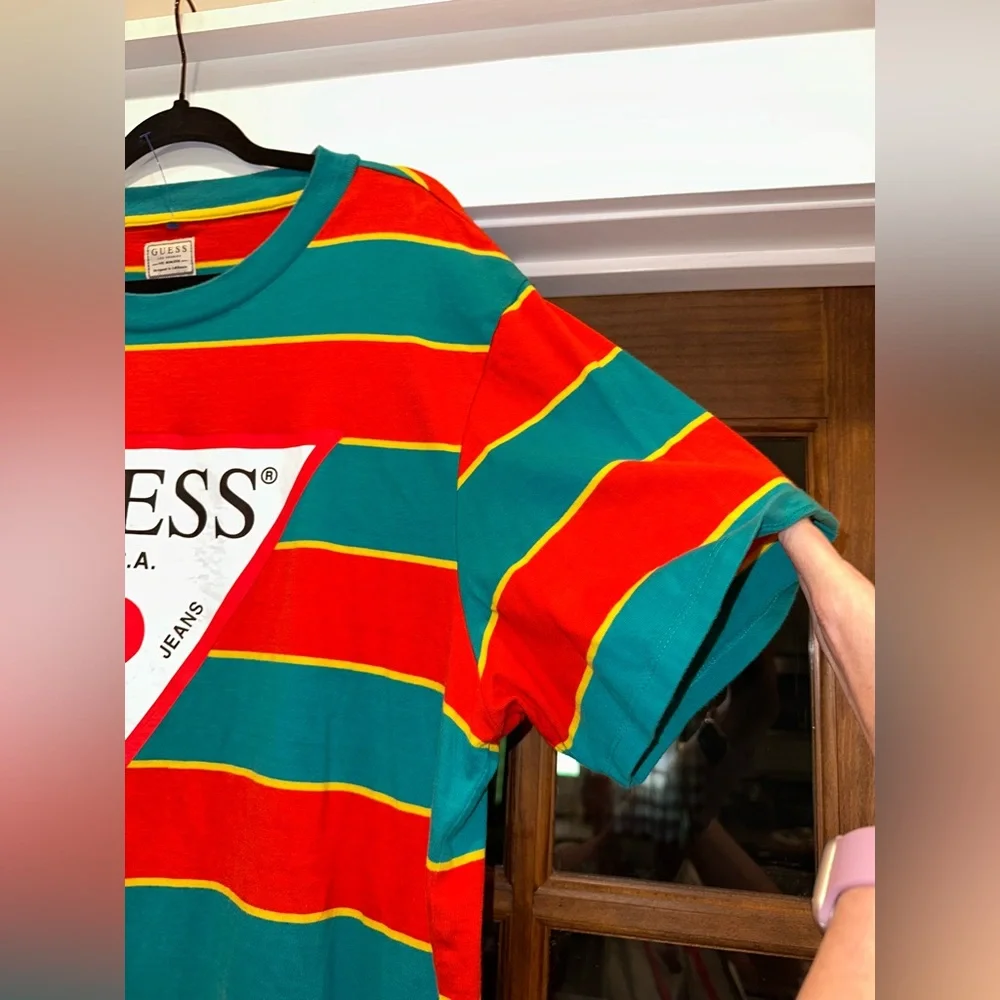 EUC Vintage Guess Size XL Men's Colorful Striped Tee in Red and Teal - Picture 4 of 11